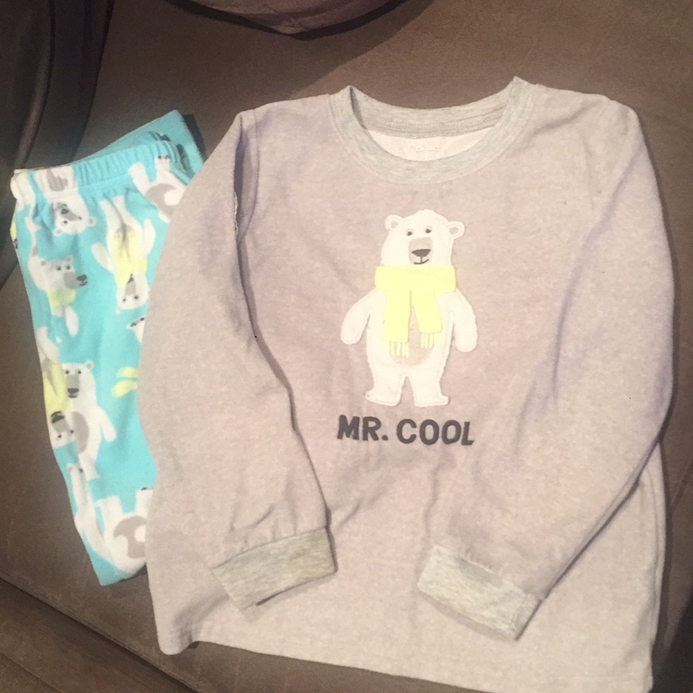 Boys winter 2 piece pajamas
